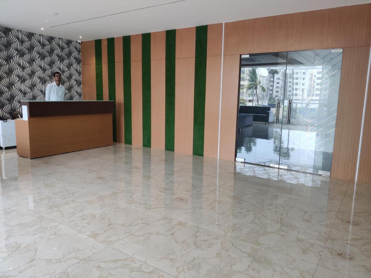 Sree Fortune Grand, Tadepalli Hotel Tadepalle ภายนอก รูปภาพ